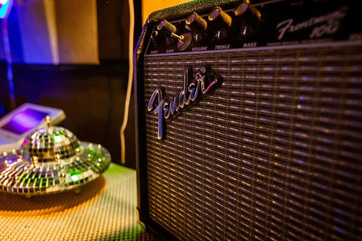fender